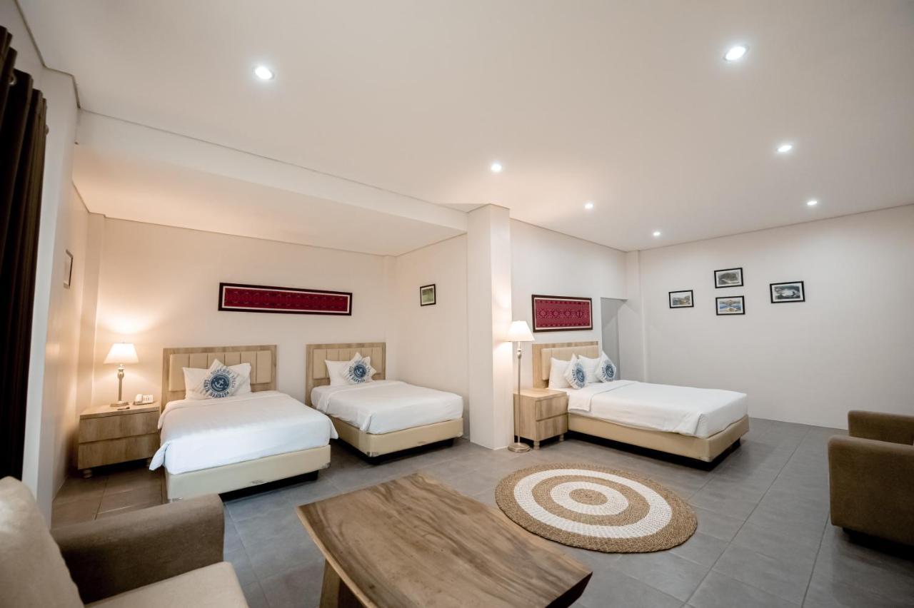 La Cecile Hotel & Cafe Komodo Labuan Bajo Zewnętrze zdjęcie
